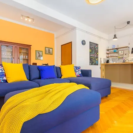 Apartament With Wifi - 27700 Pula